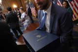 Škrty ve zdravotnictví a snížení daní. Američtí reprezentanti schválili Trumpovu reformu