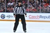 Od brigády v dorostu přes extraligu až mezi hvězdy NHL. Jaký je příběh rozhodčího Suchánka?