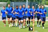 Zdravotních komplikací moc nemáme, těší asistenta trenéra Bakoše. Plzeň míří za přípravou do Rakouska